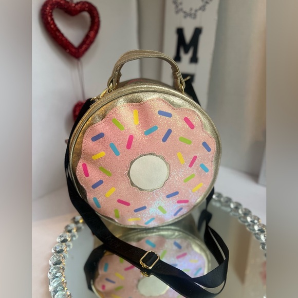 Betsey Johnson Pink glitter Donut Crossbody lunch Bag